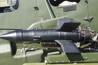 Střílela hrozně, ale Sověti ji armádám vnutili. 9K11 Maljutku vyráběl i československý průmysl